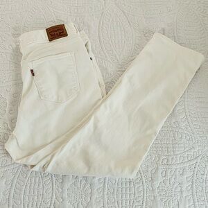 Levi’s Classic Straight Leg Jeans mid rise 16 medium W33xL30 White Spring Summer